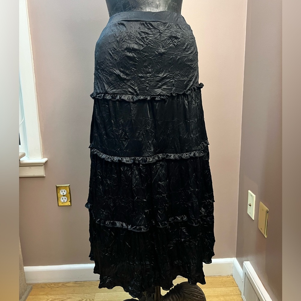 Y2K Vol. 1 Crushed Black Tiered Maxi Skirt Size Petite Extra Large